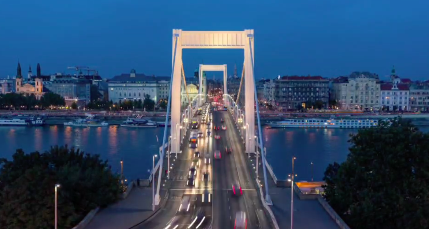 Budapest-White-Bridge-night